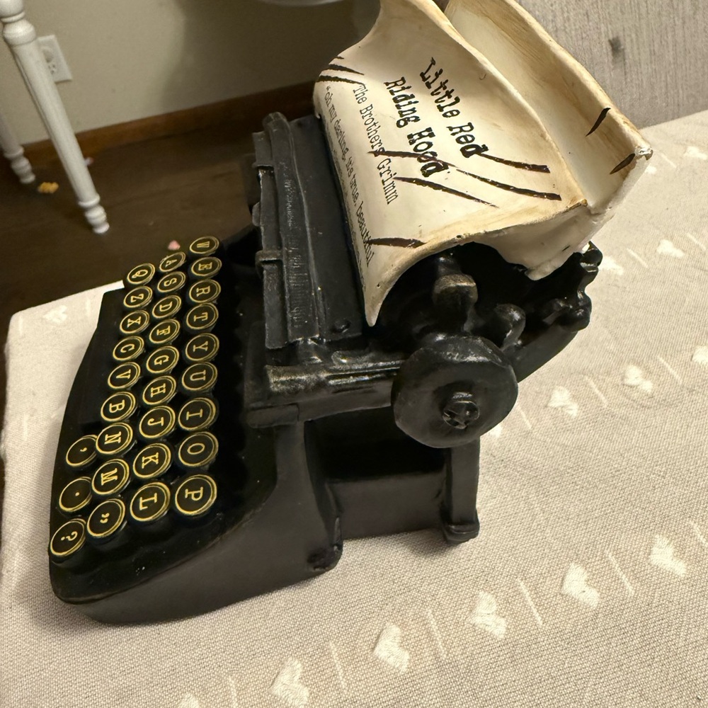 Vintage Style Mini Typewriter Decor - Black with Yellow Keys NEW - Picture 2 of 3